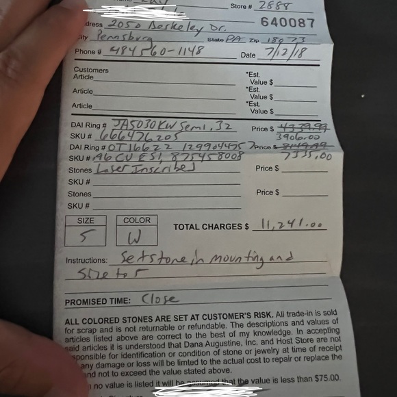 Dana Augustine diamond 1.05 carats ring - Picture 9 of 9